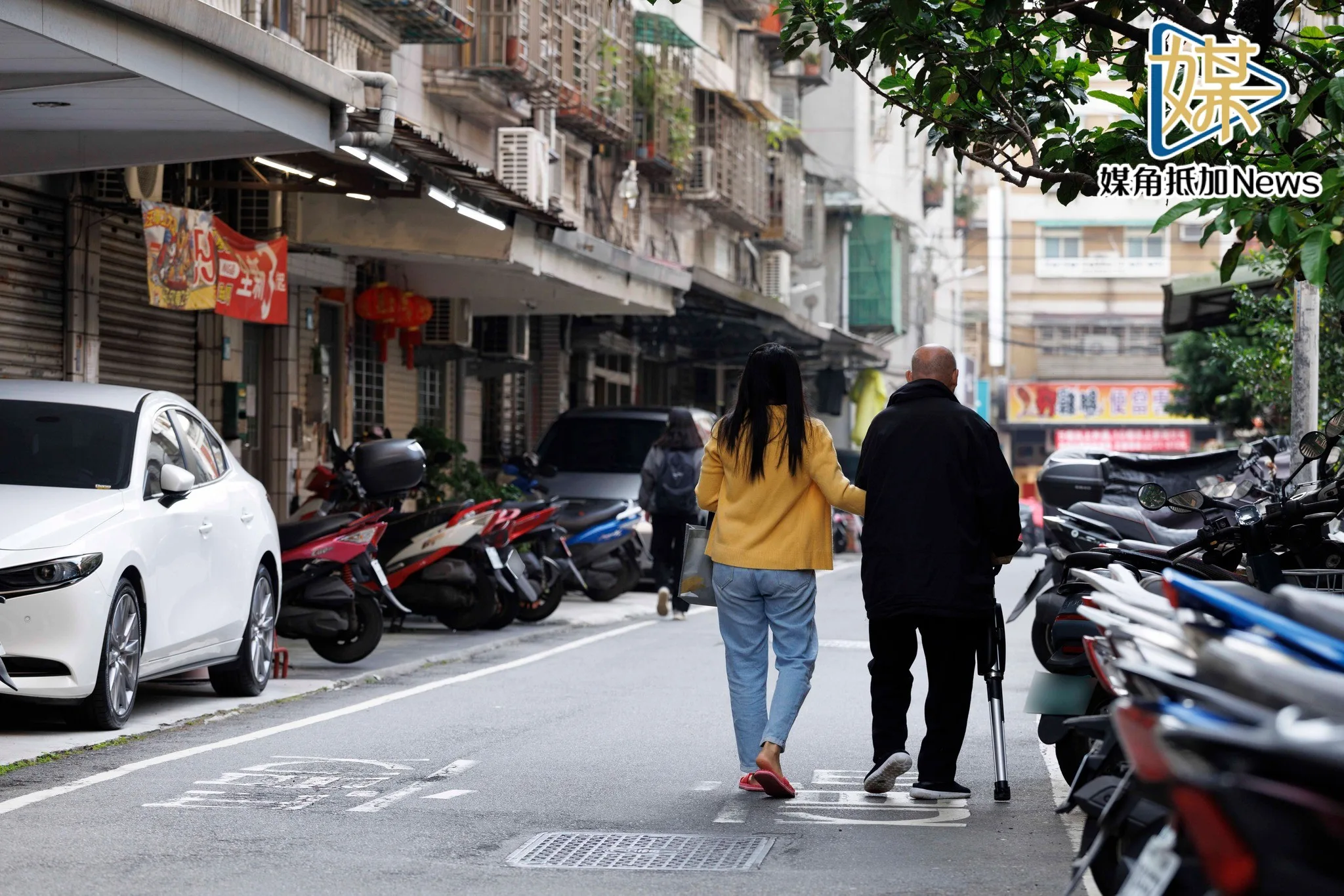 圖／新北市逾百萬戶屋齡30年以上老屋問題，在高齡化趨勢下，也成為市長選戰的攻防焦點！（李四川臉書）