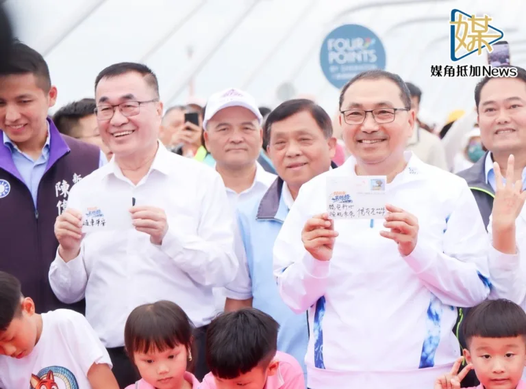 媒角／官樣的李四川　沒有故事的侯友宜