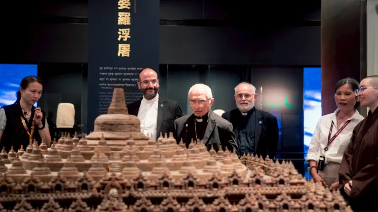 教廷訪世界宗博館交流靈性生態