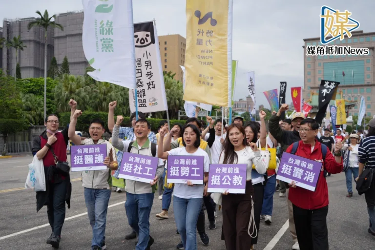 王婉諭勞動節上街籲改革