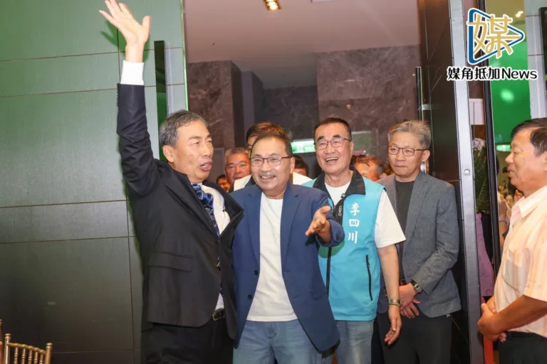 李四川拚基層拚建設　侯友宜喊交棒力挺