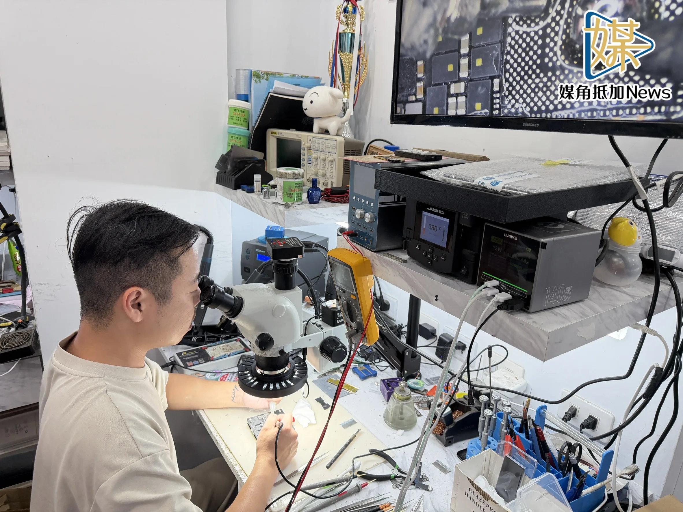 媒角／手機壞別急換！老爹手機維修揭SIM卡、WiFi、Face ID自救